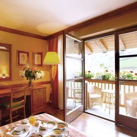 Le Grand Courmaison Otel