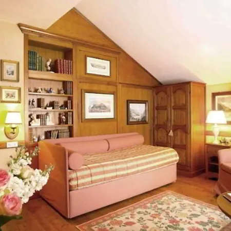 Otel Le Grand Courmaison